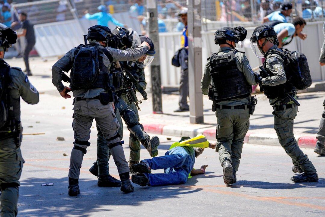 Israel’s Netanyahu Says He Wants Eritrean Migrants Involved in Violent Clashes to Be Deported