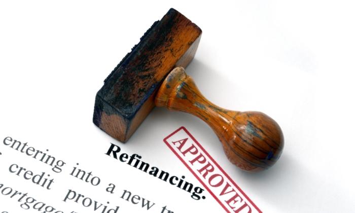 What Are the Pros and Cons of Refinancing Your Home?