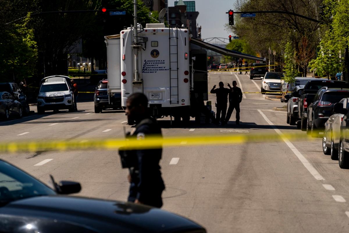 Police tape surrounds the Old National Bank after a gunman opened fire in Louisville, Ky., on April 10, 2023. (Michael Swensen/Getty Images)