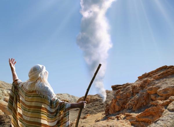 The Israelites were led by a cloud during the day through the desert. (ArtMari/Shutterstock)