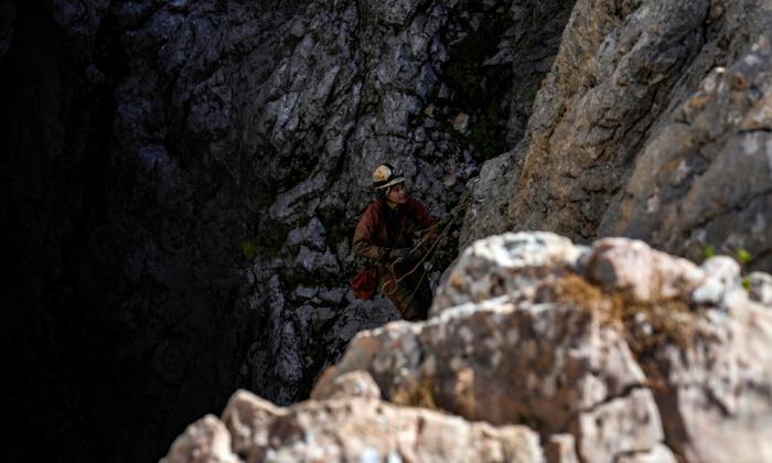 Rescuers May Soon Try to Remove a Sick American Researcher From 3,000 Feet Down in a Turkish Cave