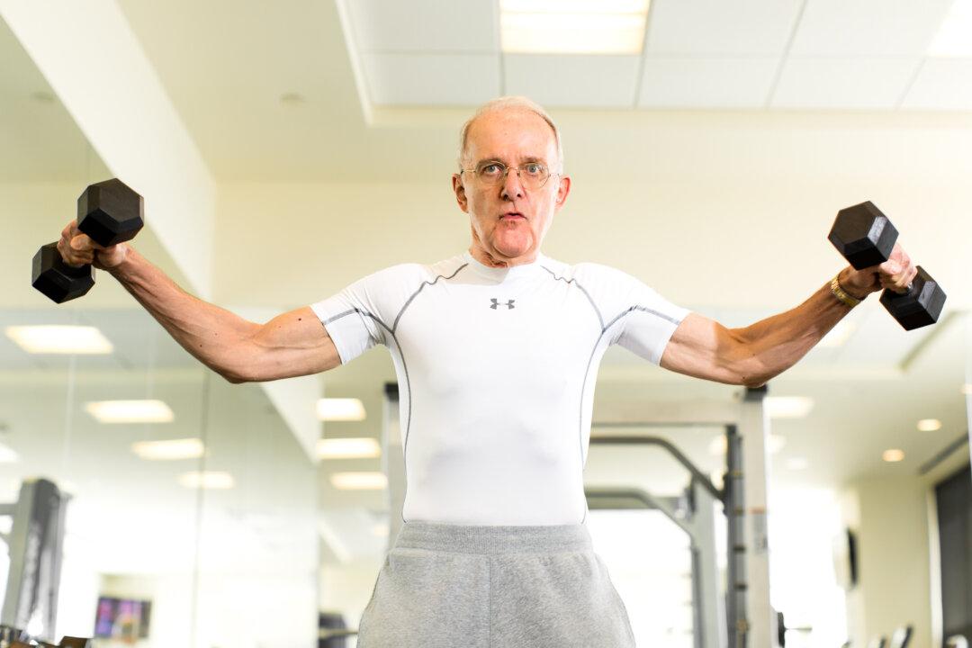 83-Year-Old Credits His Fitness in Old Age to a ‘Cowboy Ethic’ of Never Giving Up