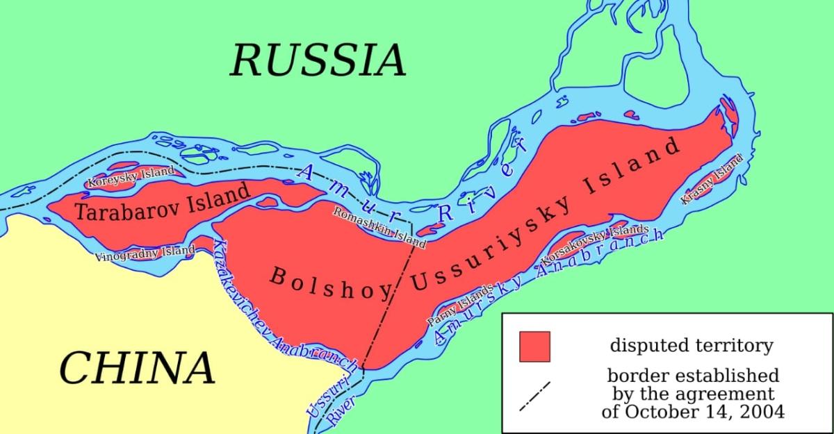  China's new map issued on Aug. 28, 2023, has claimed the entire Bolshoy Ussuriysky island, which, according to an earlier agreement, was divided between Russia and China. (Insider, CC BY-SA 3.0/Creative Commons)