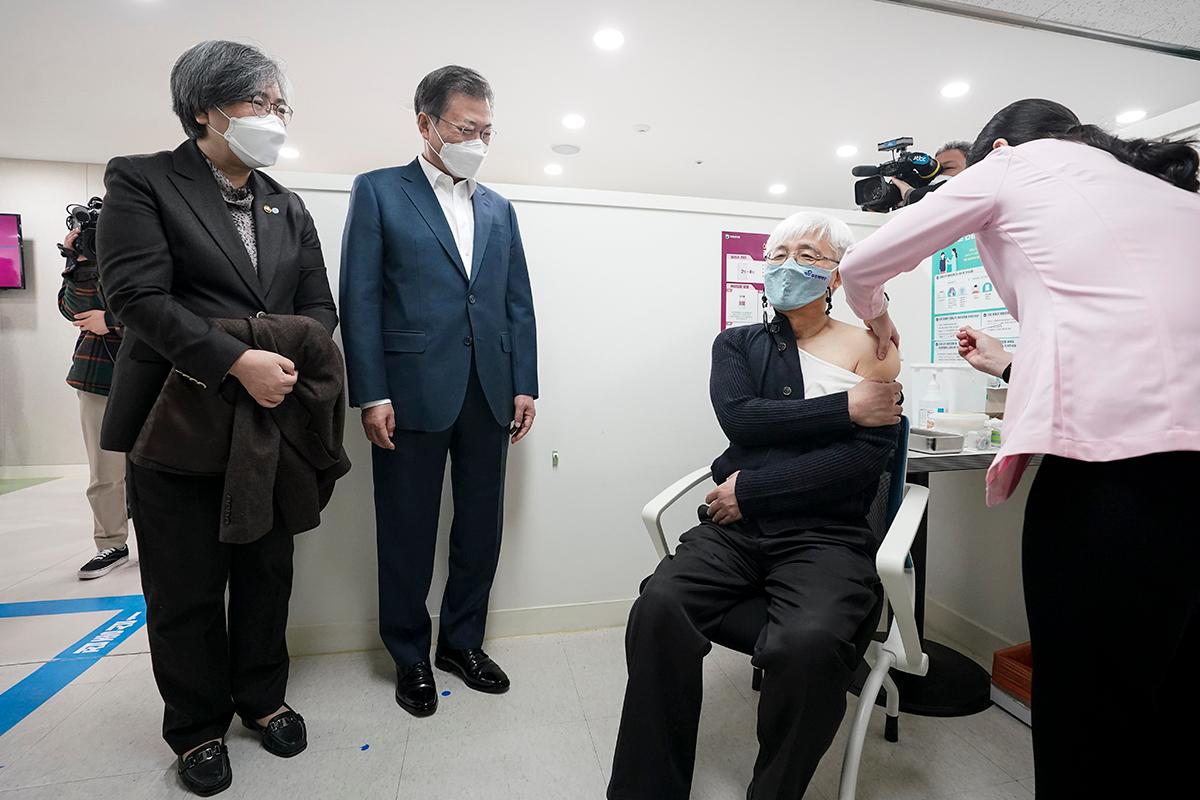 South Korea to Pay More to Families of People Who Died After COVID-19 Vaccination