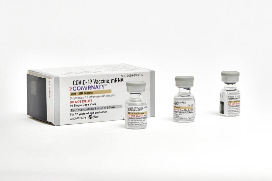 FDA Clears New COVID-19 Vaccines in Bid to Counter Waning Effectiveness