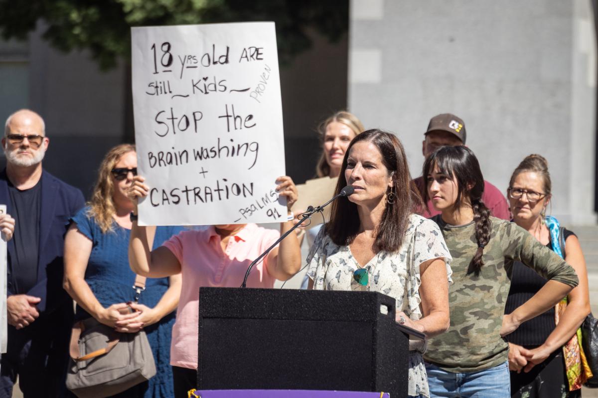 Erin Friday gathers with "Our Duty" supporters at the California state capital building in Sacramento, Calif., on Aug. 28, 2023. (John Fredricks/The Epoch Times)