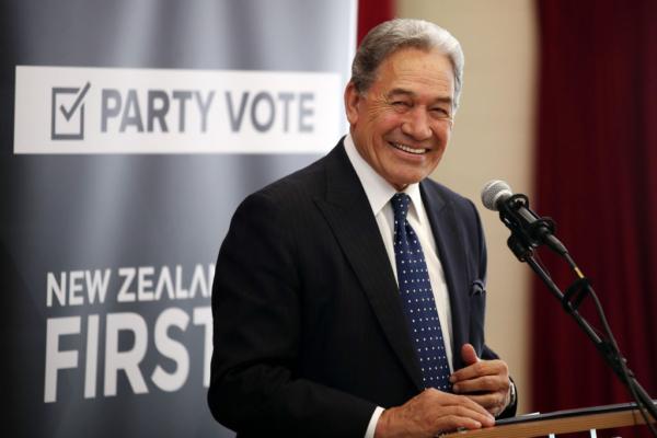 New Zealand First leader Winston Peters speaks in Orewa in Auckland on Sept. 25, 2020. (Fiona Goodall/Getty Images)