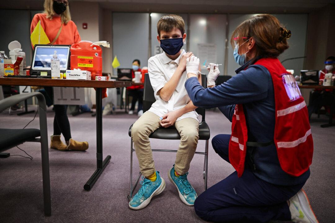 Pfizer Slashes Profit Estimates, Says Vaccine Sales ‘Much Lower’