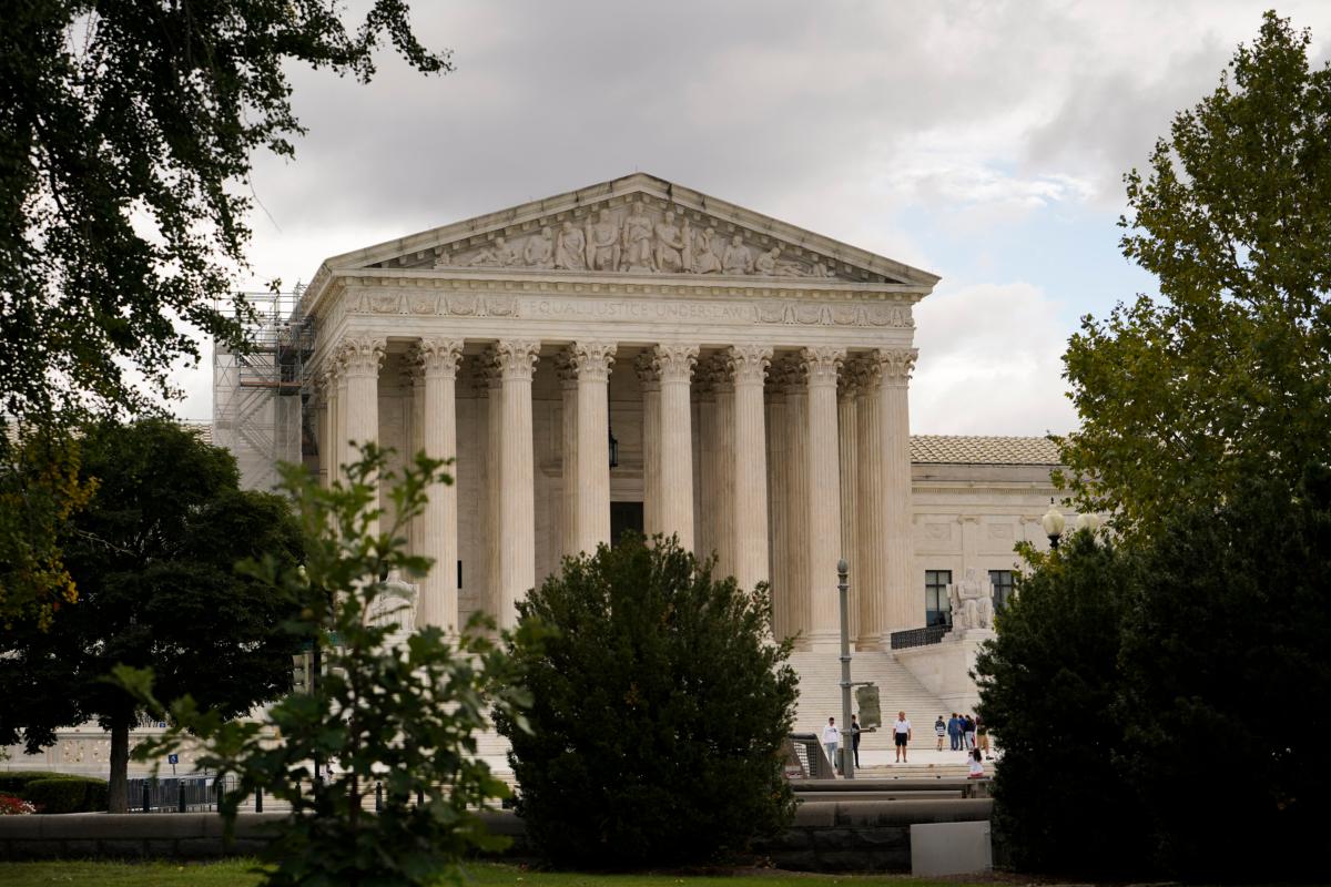 The U.S. Supreme Court in Washington on Sept. 18, 2023. (Madalina Vasiliu/The Epoch Times)