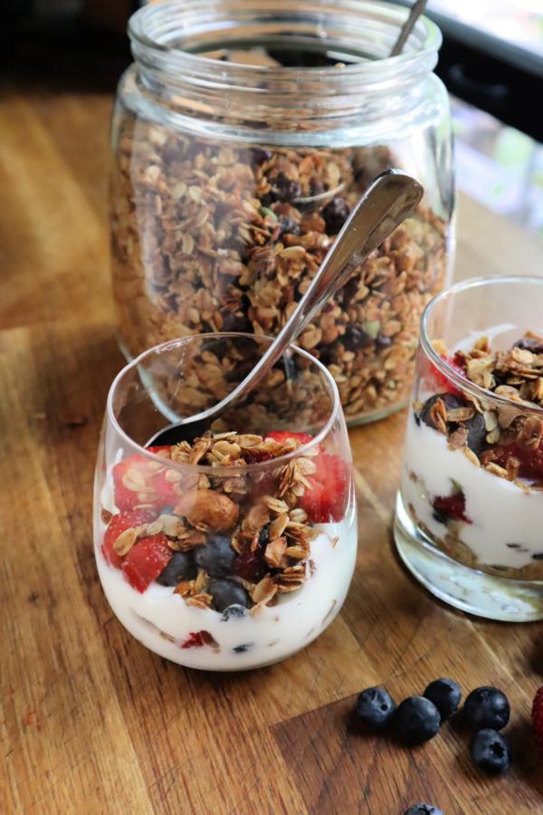 Homemade granola adds a crunchy finish to a fruit and yogurt parfait. (Gretchen McKay/Pittsburgh Post-Gazette/TNS)