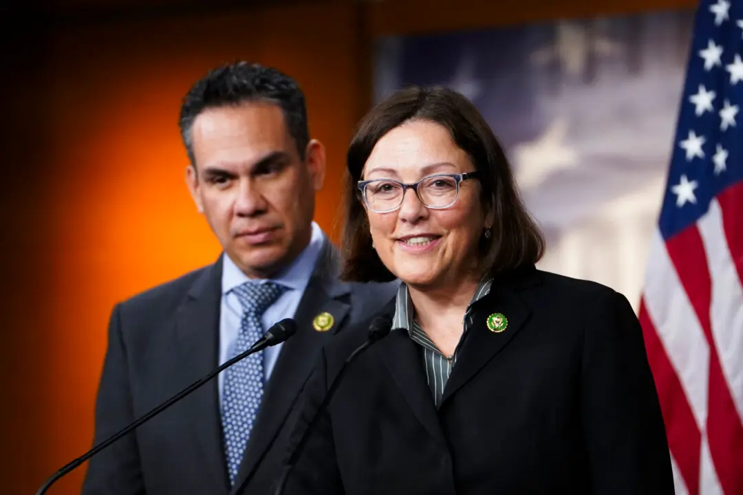 House Democrats Add 8 Candidates in 6 States to Top-Tier Midterm Target List