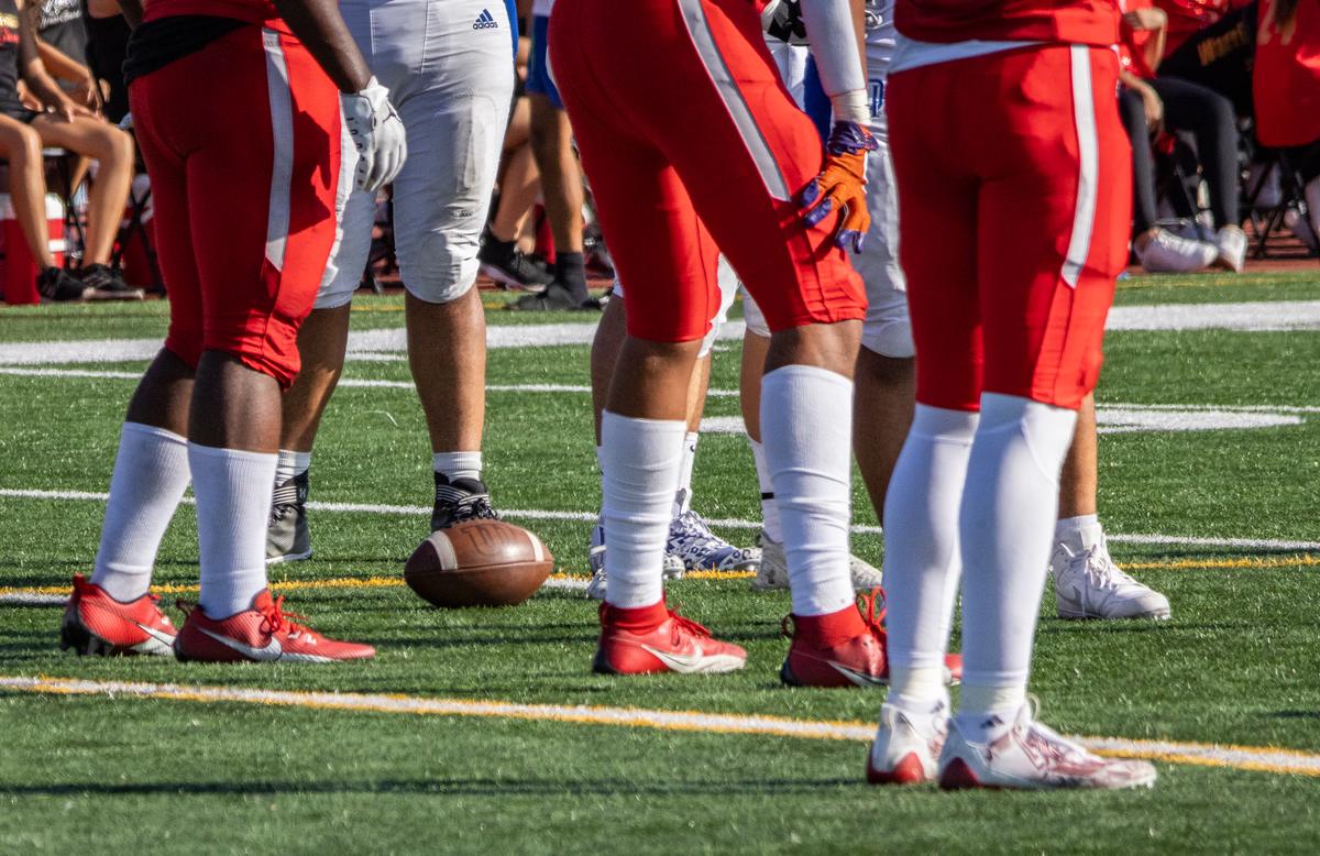 San Clemente Embracing Huge Football Challenge Against St. John Bosco