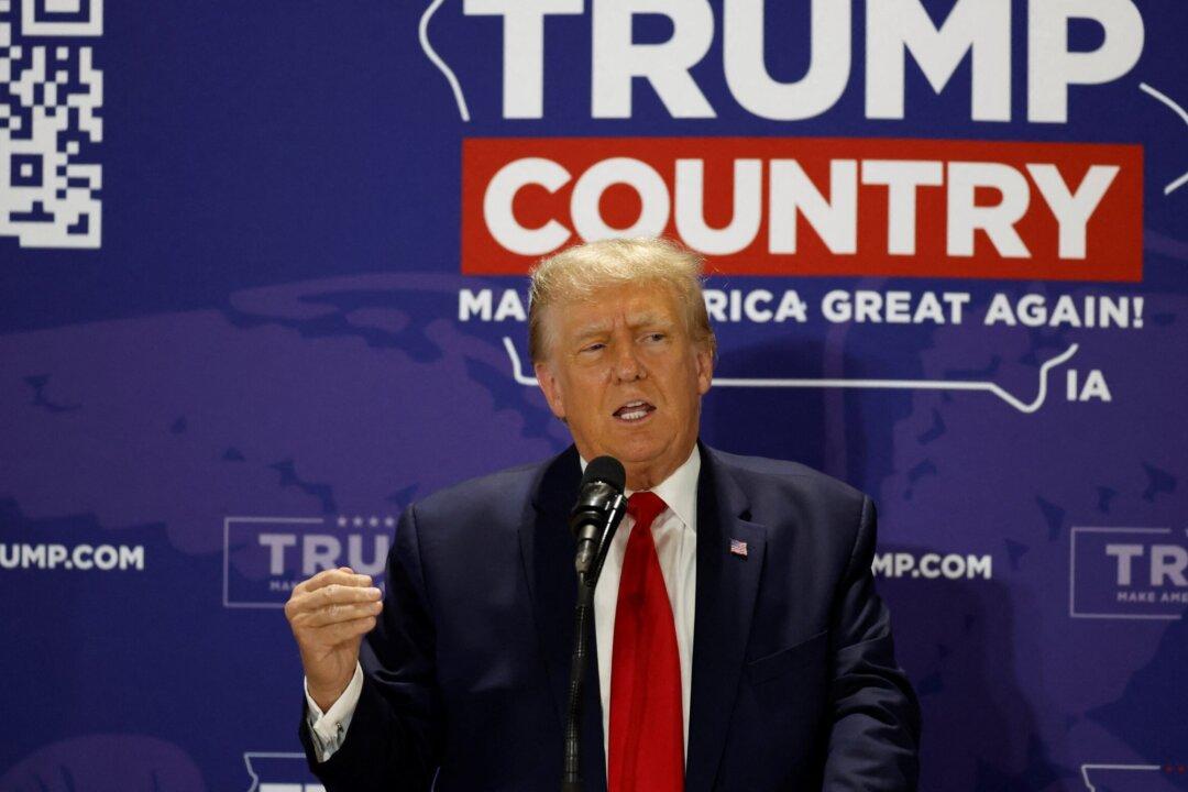 Trump to Skip 4th GOP Debate, Speak at Iowa Town Hall and Florida Fundraiser Instead