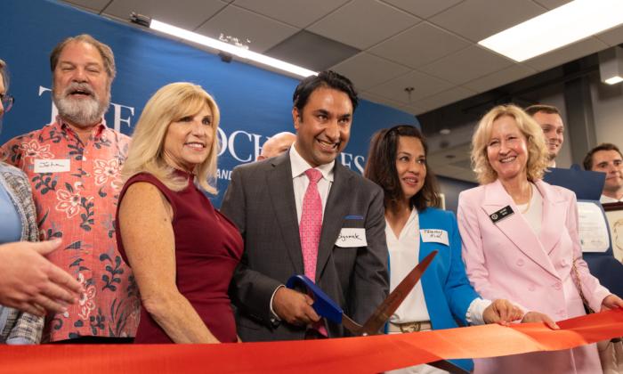 Ribbon-Cutting Celebrates The Epoch Times SoCal Office’s Grand Opening