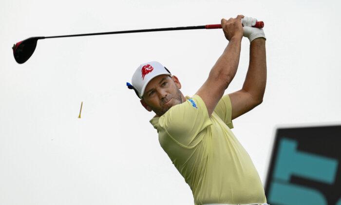 Sergio Garcia Among Five Co-leaders at LIV Golf Chicago