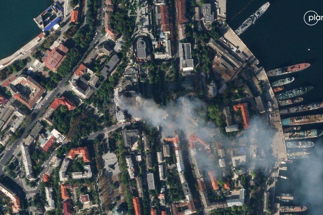 Ukraine Attacks Russian Black Sea Navy Headquarter in Crimea