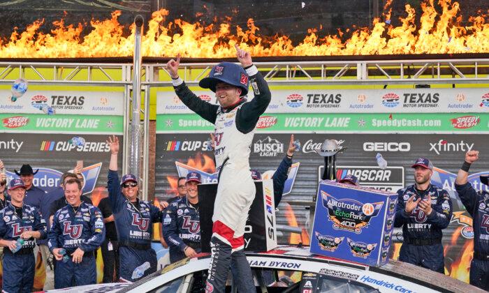 Byron Advances to NASCAR’s Round of 8 With Win at Texas, the 300th Overall for Hendrick Motorsports