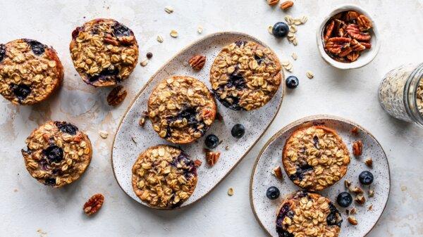 When You Need a Quick Breakfast or Snack, This Oatmeal Cup Hits the Spot
