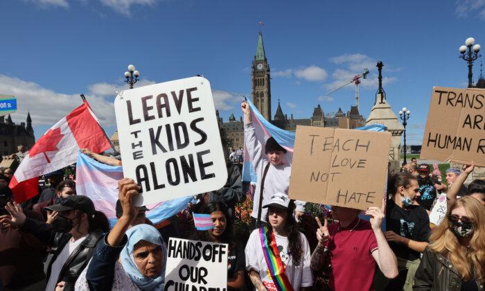 National Muslim Group Asks Trudeau to Apologize for ‘Inflammatory’ Comment on Parents' Rights Protest