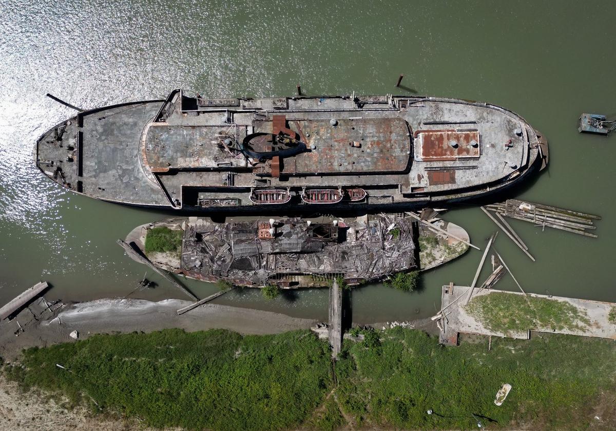 Hundreds of Derelict Vessels Removed From Canadian Waters, Coast Guard Says
