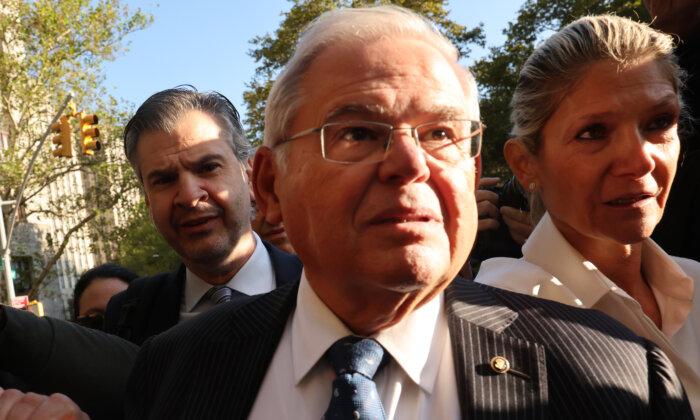Menendez Is the Latest in a Series of Scandal-Plagued Lawmakers Democrats Try to Force Out