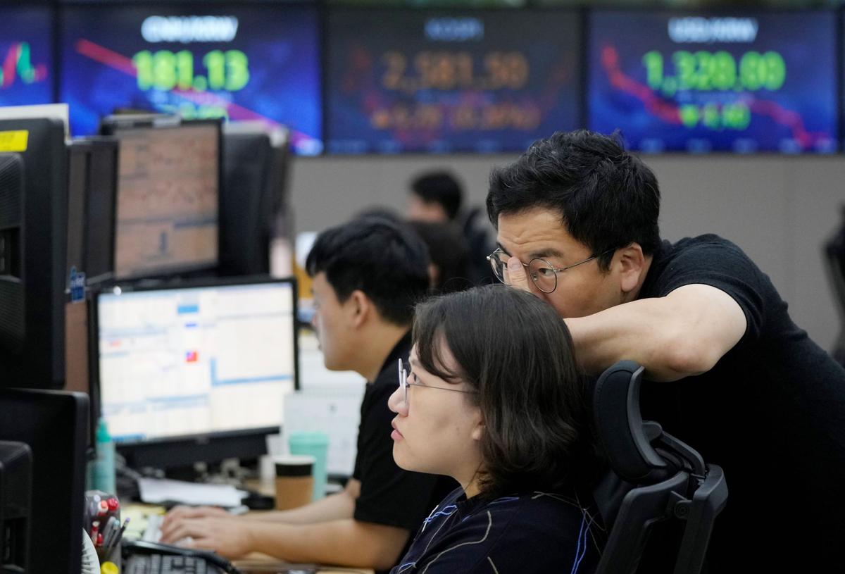 Stock Market Today: Global Shares Mostly Fall Over China Worries