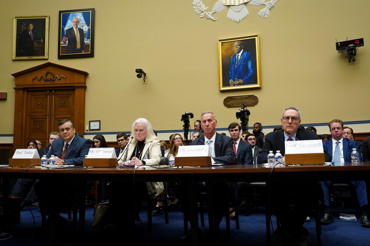 Amid Impeachment Inquiry Hearing, House Oversight Committee Shoots Down Motions to Have Rudy Giuliani Appear
