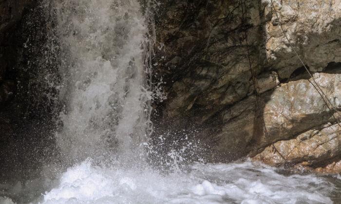 A Pristine Swimming Hole Near LA Has Blown up on TikTok. Is It Worth the Hype?