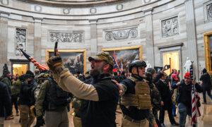 Disputed Oath Keepers Trial Testimony Warrants Reversal of Convictions, Attorney Says