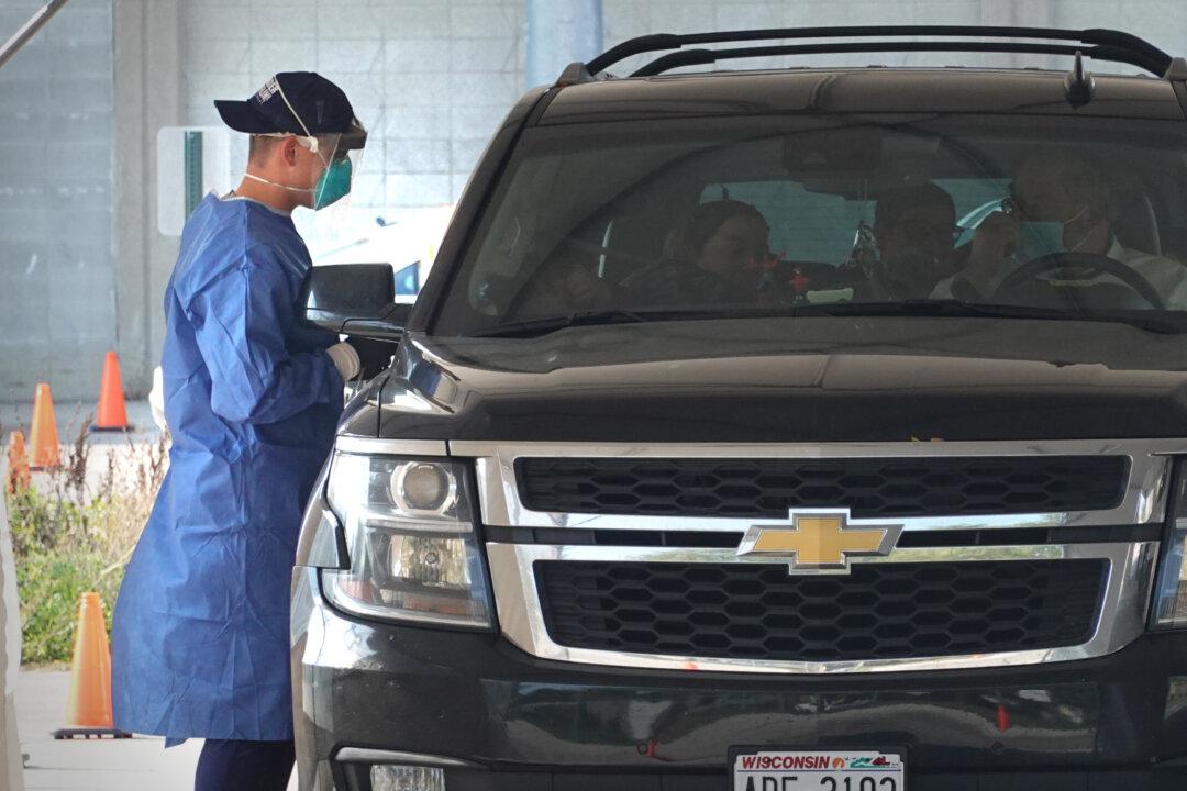 Top Wisconsin Health Official Says Mistakes Were Made in Dealing With COVID-19