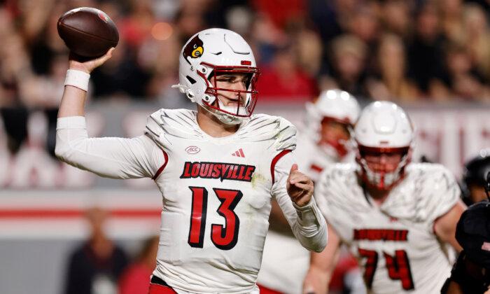 Defense Carries Louisville to Comeback Win Over NC State