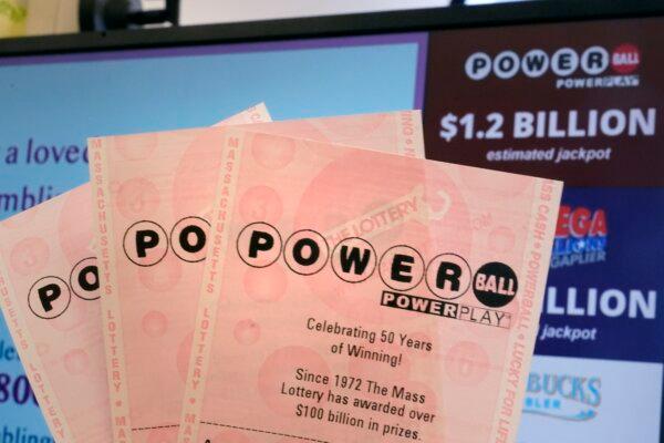 Powerball Jackpot Rises to $1.04 Billion After Another Drawing Without a Big Winner