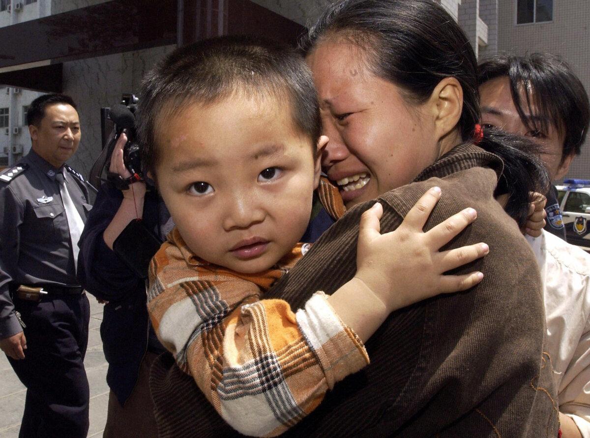 A Woman in China Sentenced to Death for Trafficking Children, Starting With Her Own