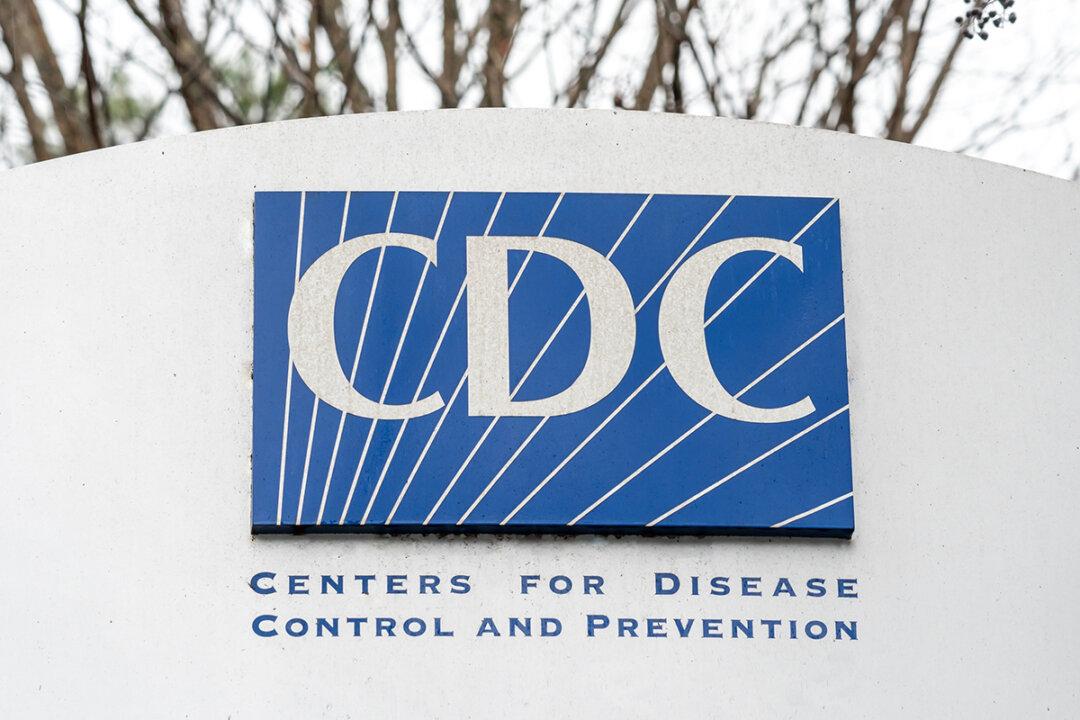 CDC Backs Pfizer’s Meningococcal Vaccine for Young People
