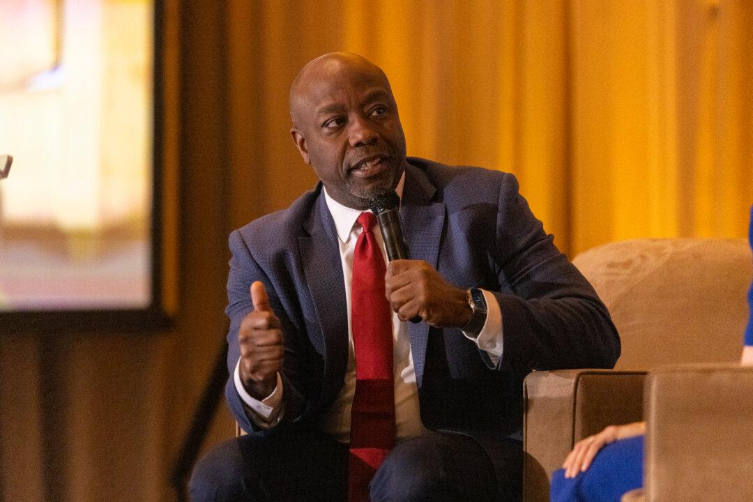 Tim Scott’s Super PAC Cuts TV Ad Buys as Campaign Struggles