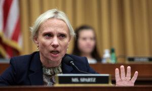 House Republican Spartz Considers Resignation If Debt Commission Not Created