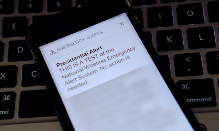 'Presidential' Emergency Alert Sent Out to Millions of Americans' Phones