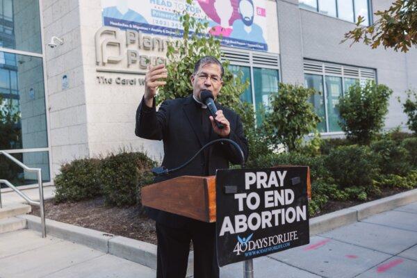 Priests for Life director Frank Pavone speaks at a 40 Days for Life rally in Washington, D.C., on Sept. 27, 2022. (Priests for Life)