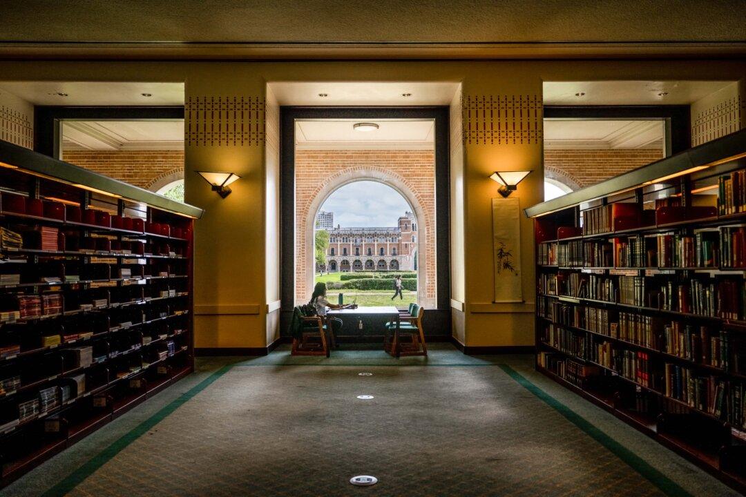 Student Loan Delinquencies Soar as Pandemic-Era Protections Expire