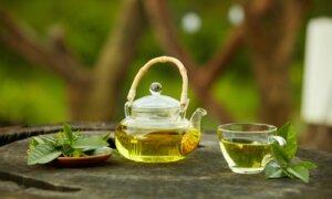 Herbal Tea: A Safe and Healthy Way to Lose Weight Naturally