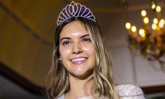 26-Year-Old Dental Nurse Wins World’s First Make-Up-Free Beauty Pageant