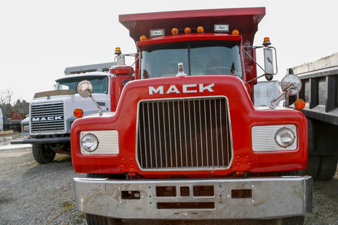 UAW Members Walk Off Job at Mack Trucks as Strike Expands