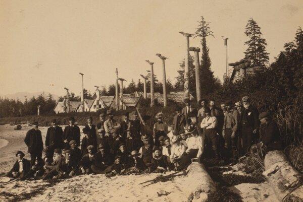 Harriman Alaska Expedition members at Cape Fox Village, Alaska, 1899. Edward S. Custis, 1868-1952. Library of Congress. (Public Domain)