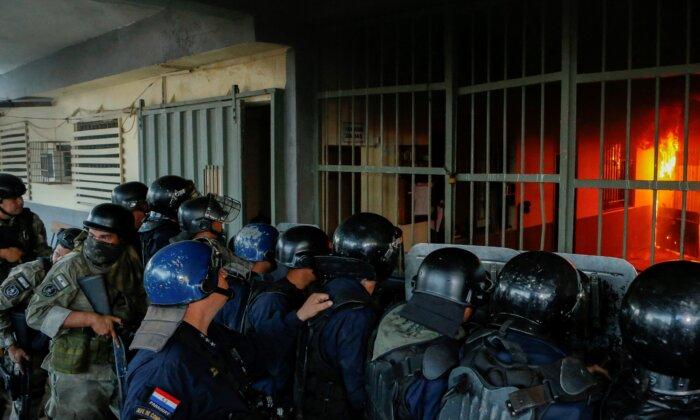 Paraguay’s Biggest Prison Set Ablaze, Rioting Inmates Take Guards Hostage
