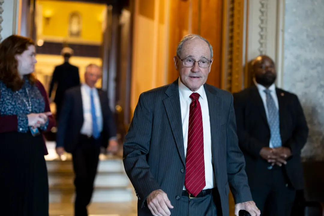 Senators Warn of China’s Expanding Role in Undersea Sabotage