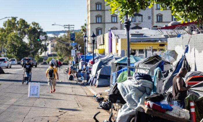 Marine Vet Wants to Build ‘Basecamps’ to House San Diego’s Homeless