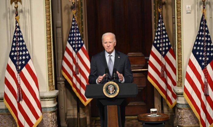 Biden Says He’s Seen ‘Confirmed Pictures’ of Hamas Beheading Children, WH Issues Clarification