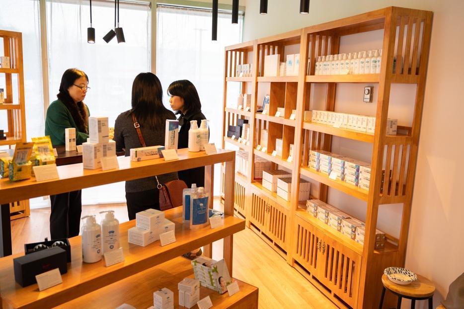 The physical store of “Green Eastern” in New York in 2023. (Shao Lin/The Epoch Times)