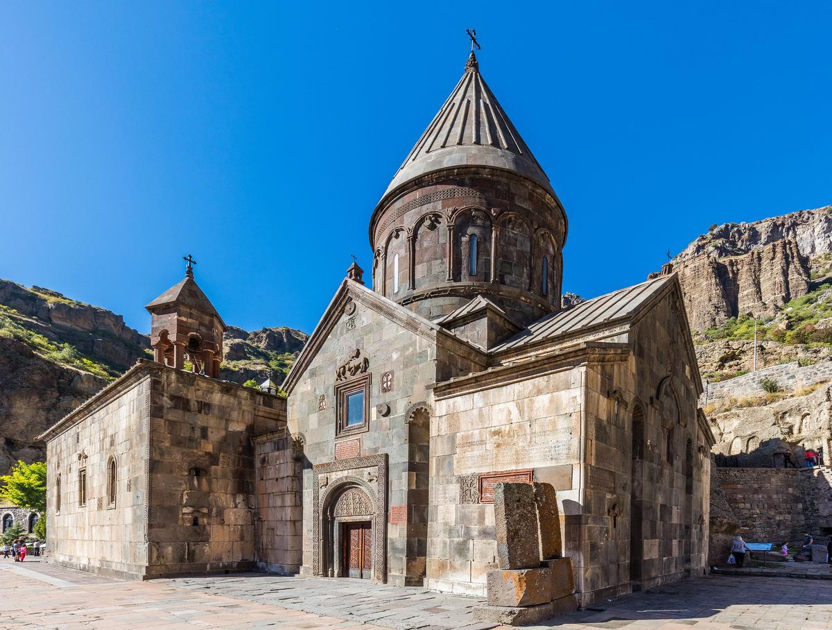 The main church of Geghard Monastery in Armenia. (<a href="https://en.wikipedia.org/wiki/File:Monasterio_de_Geghard,_Armenia,_2016-10-02,_DD_92.jpg">Diego Delso</a>/CC BY-SA)