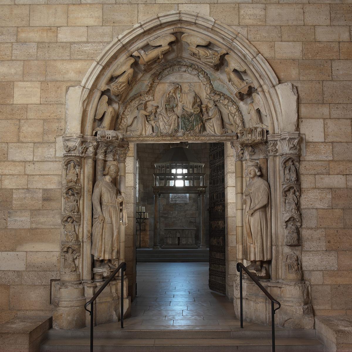 Doorway from Moutiers-Saint-Jean, circa 1250, made in Burgundy, France. The Cloisters Collection, The Metropolitan Museum of Art, New York City. (Public Domain)